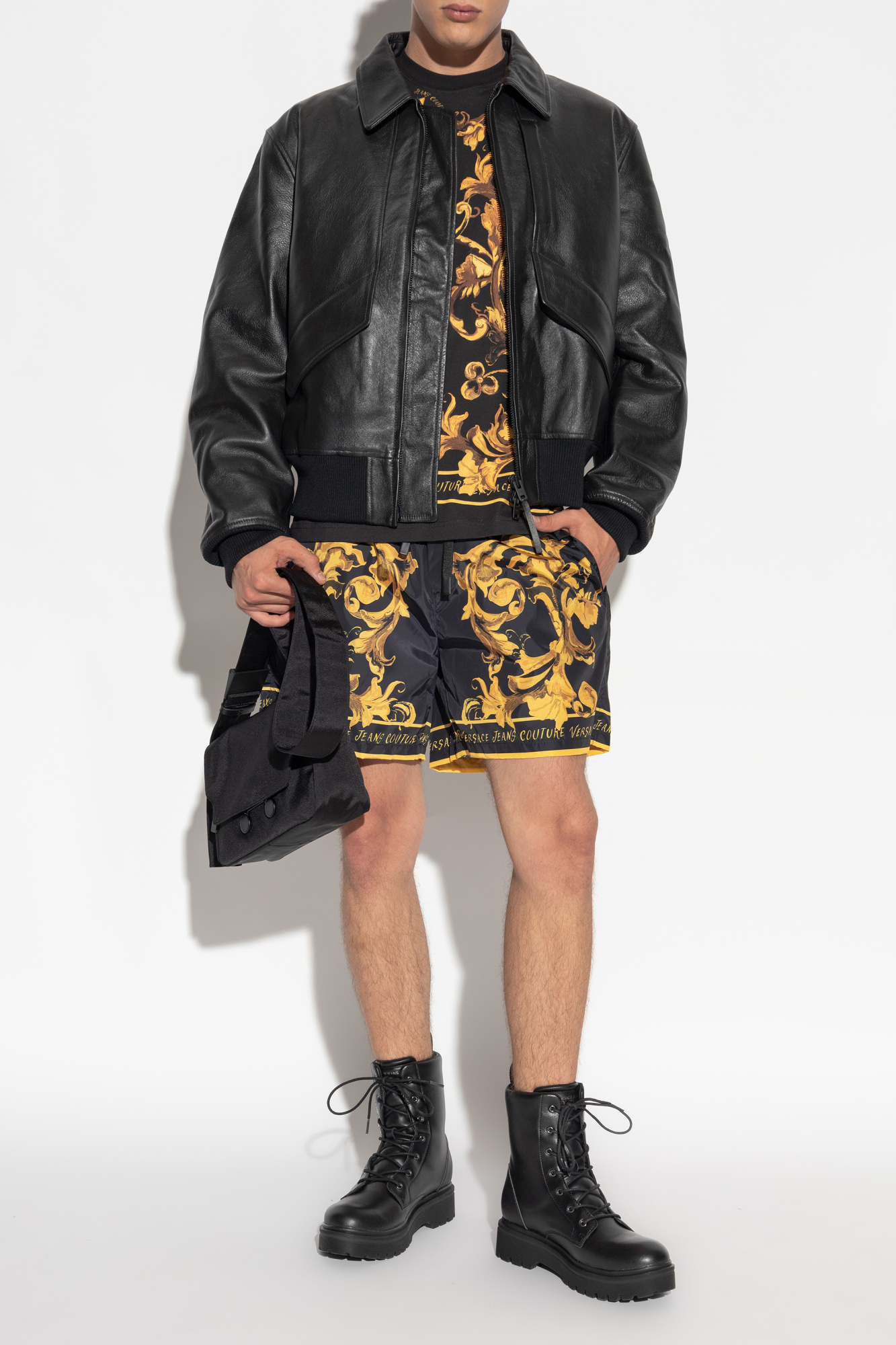 VERSACE Jeans Coutureジップアップシャツ　S Versace Jeans Couture ジップアップ シャツ | ブラック